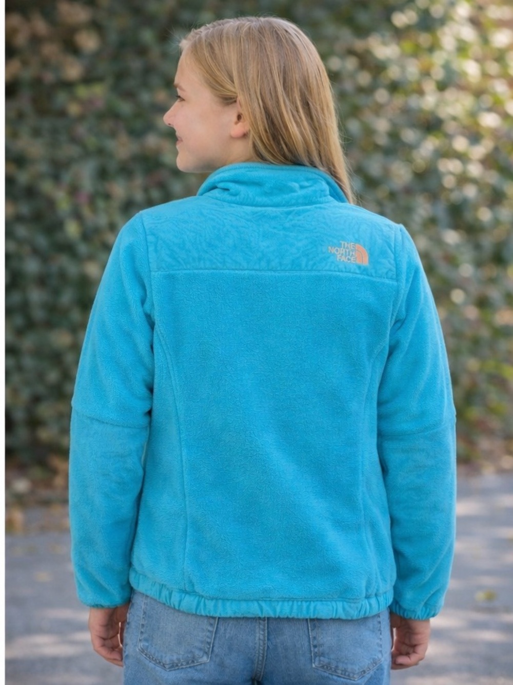 The North Face Big Girls’ Blue Denali Fleece Sweater – Size M (10/12) - Picture 13 of 13